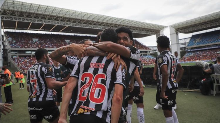 Atlético vence o Flamengo nos pênaltis e conquista a Supercopa do Brasil