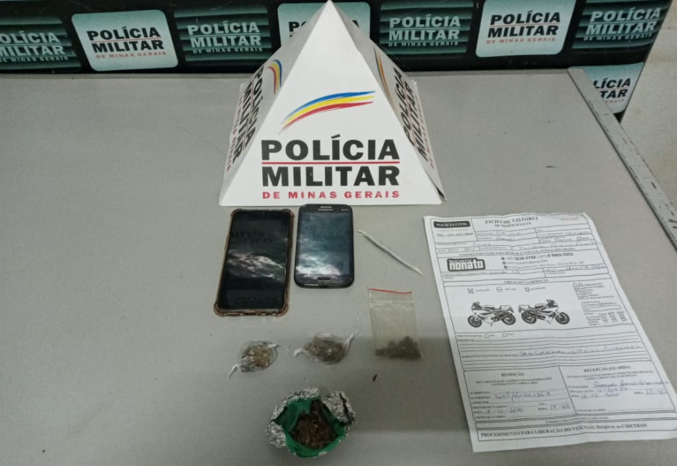 Adolescentes são presos no bairro Novo Horizonte suspeitos de uso e tráfico de drogas