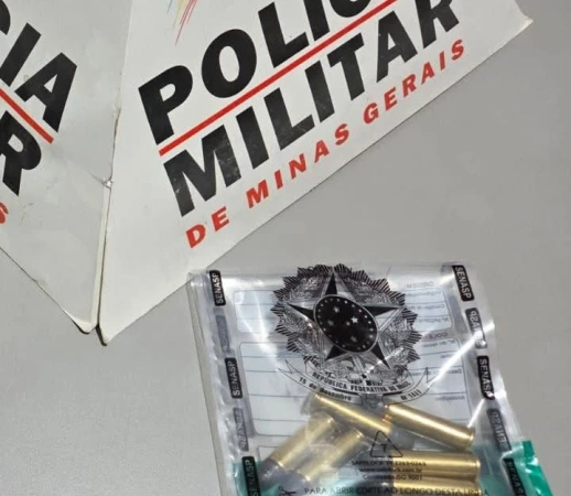 Homem é preso em Arcos por porte ilegal de arma de fogo