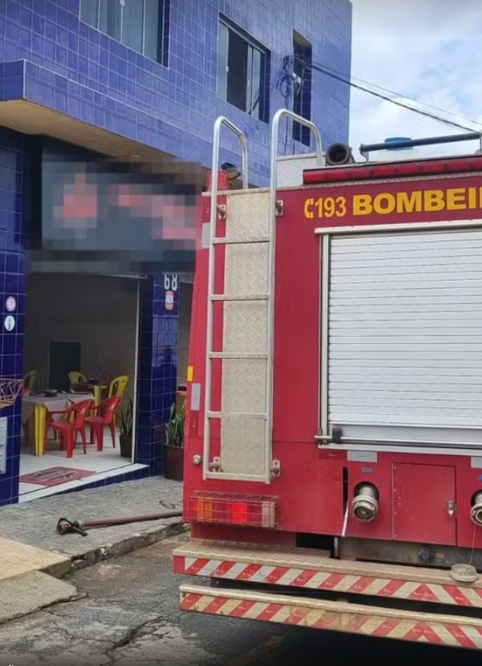 Incêndio em Restaurante Mobiliza Corpo de Bombeiros em Itaúna