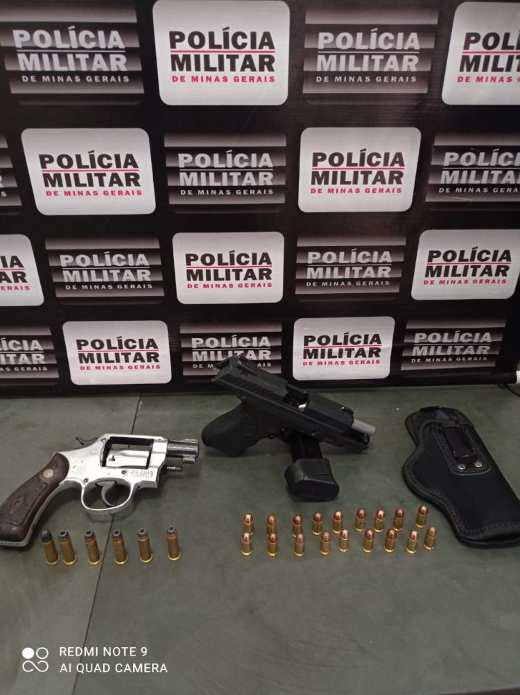 PM prende dois adultos e apreende um menor denunciados por porte ilegal de armas de fogo