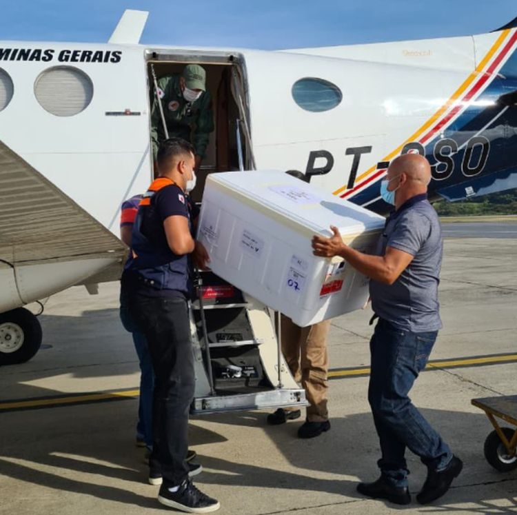 14º lote das vacinas contra a Covid-19 chega ao Centro-Oeste