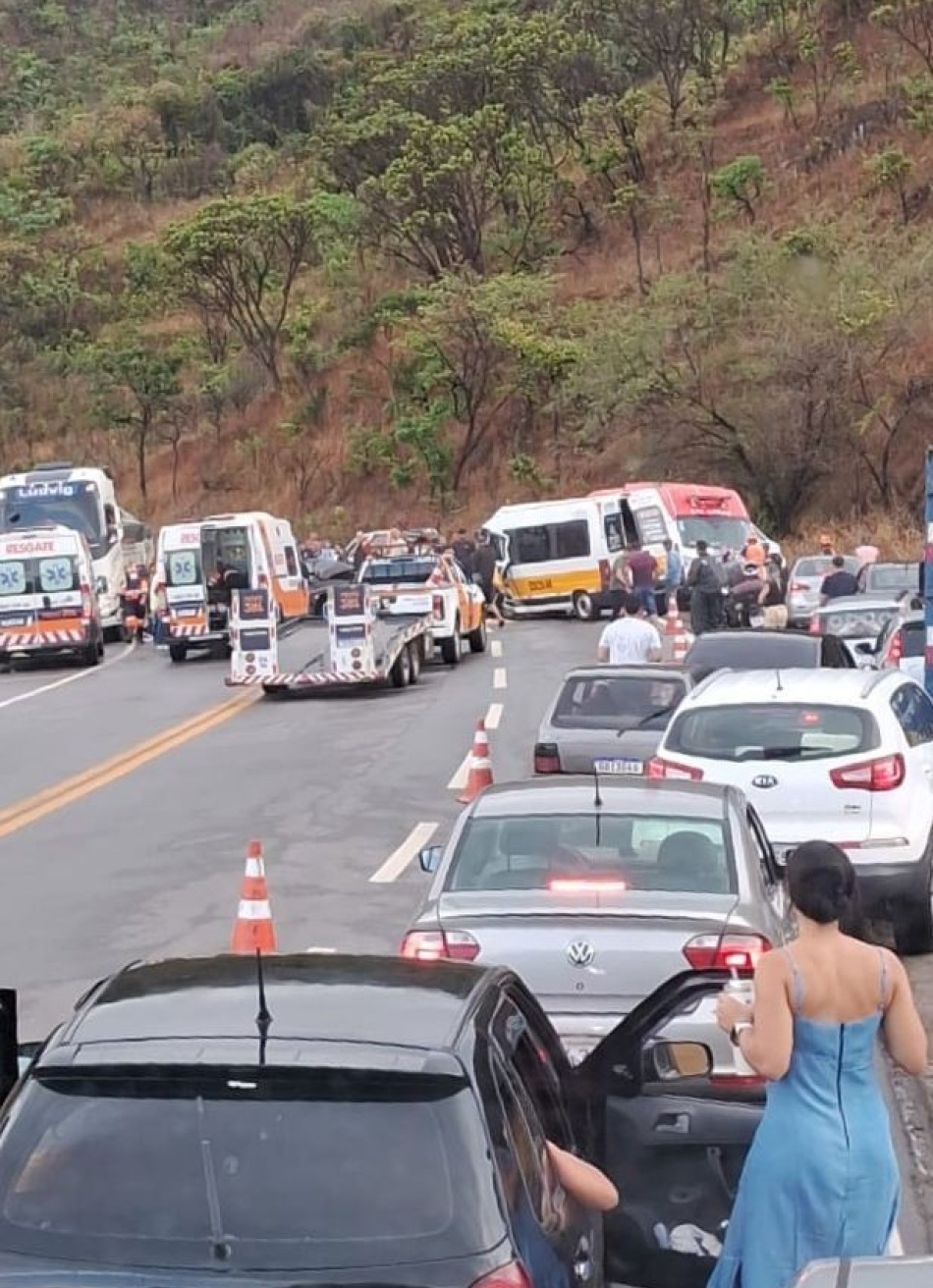 Acidente  grave próximo ao “s” das bananas em Caeté