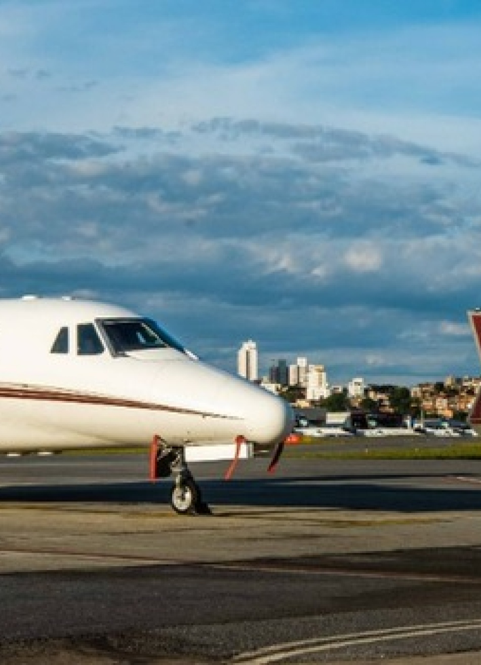 Distribuição de vacinas para o interior de Minas Gerais começou na madrugada desta terça-feira