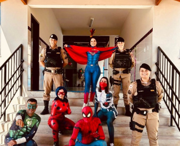 Pará de Minas – 19ª Cia PM Ind realiza ações sociais na Semana da Criança