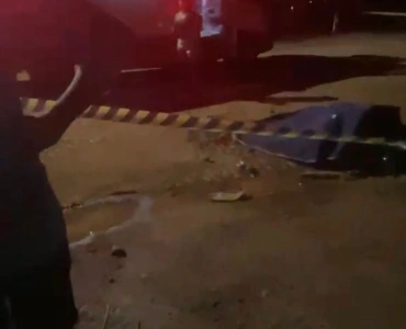 Tragédia no trânsito: mulher de 25 anos morre em colisão entre moto e carro em Pará de Minas