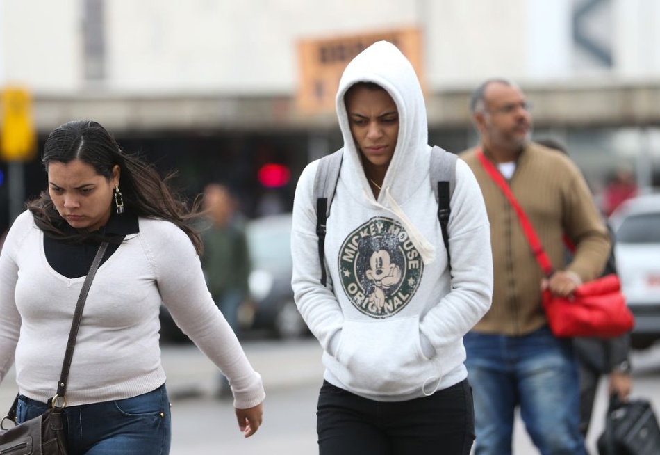 Começou nesta segunda-feira o inverno no Brasil