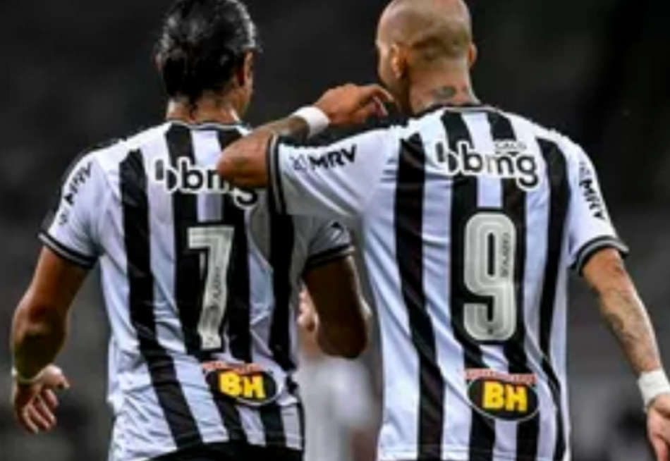 Com outra grande atuação de Hulk, Atlético vence o Tombense e fica próximo da final do Mineiro