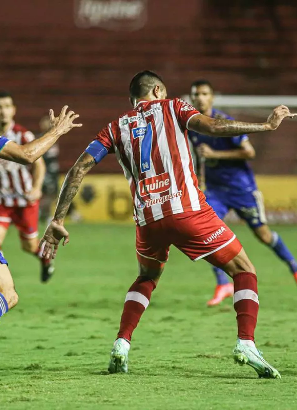 Cruzeiro vence o Náutico e ganha confiança para o início do returno da Série B