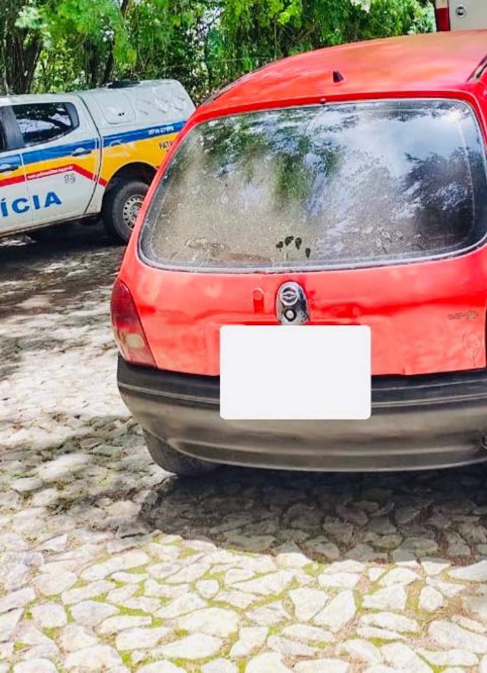 Patrulha Rural prende rapaz acusado de furtos na área rural de Divinópolis