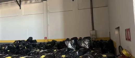 Polícia Civil descobre rede de falsificação de calçados em Nova Serrana e apreende mais de 23 mil pares