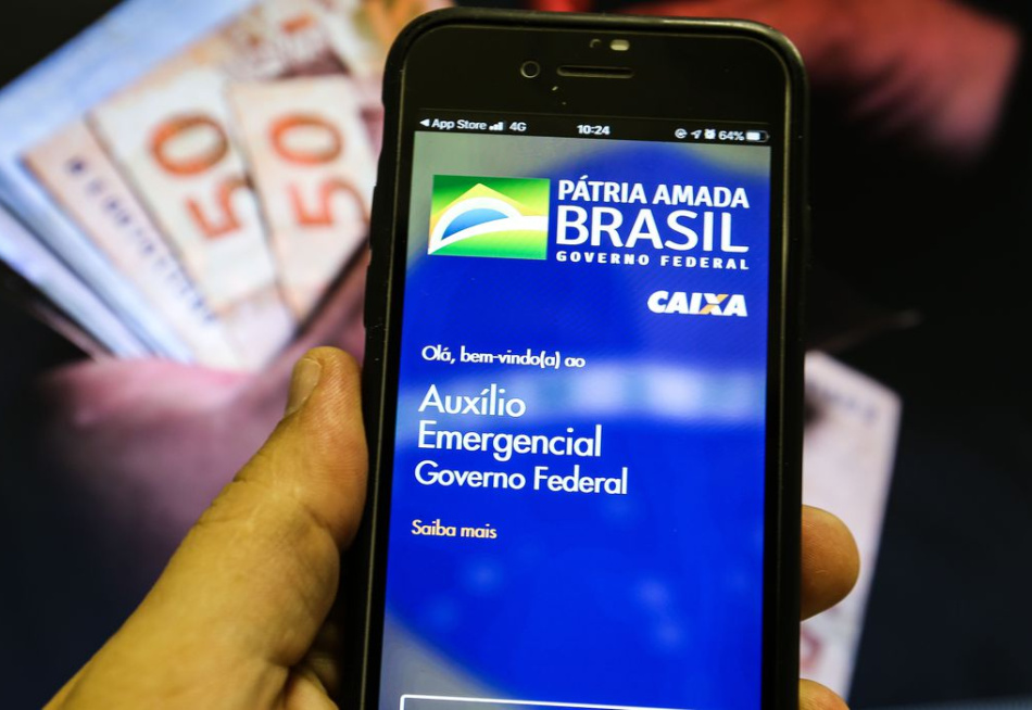 Primeira parcela do novo auxílio emergencial começa a ser paga no dia 6 de abril