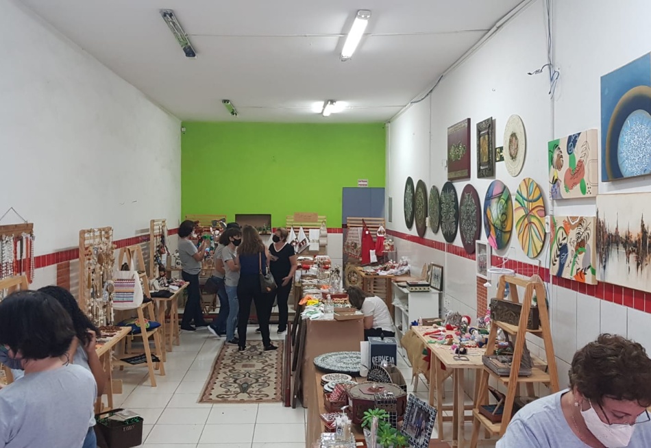 Começou em Pará de Minas a Mostra Artesanato em Foco