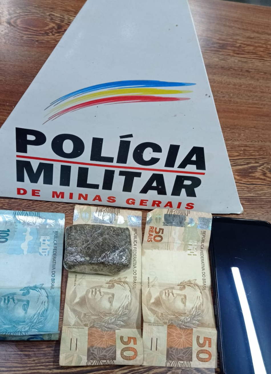 Cães da ROCCA ajudam 60º BPM a realizar operação para prevenir homicídios e reprimir o tráfico de drogas em Nova Serrana e região