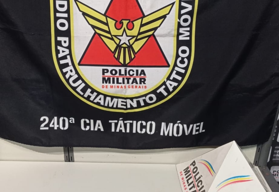 Acusado de tráfico de drogas, rapaz é preso pela Polícia Militar em Divinópolis