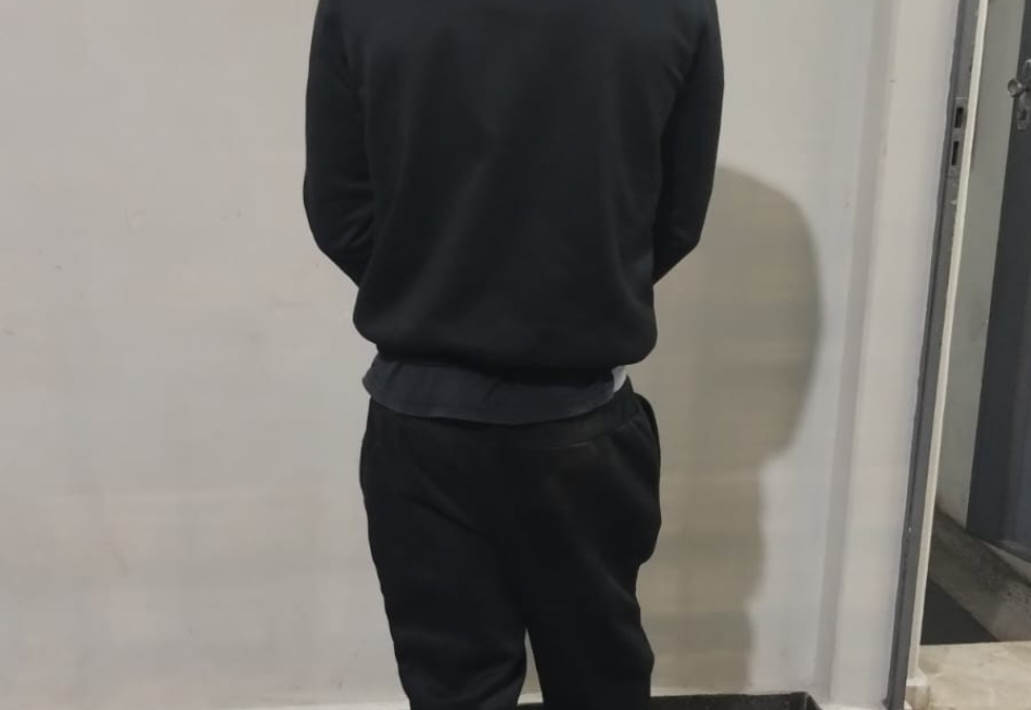 Guarda Civil Municipal prende homem em flagrante por agressão à companheira no terminal rodoviário de Pará de Minas