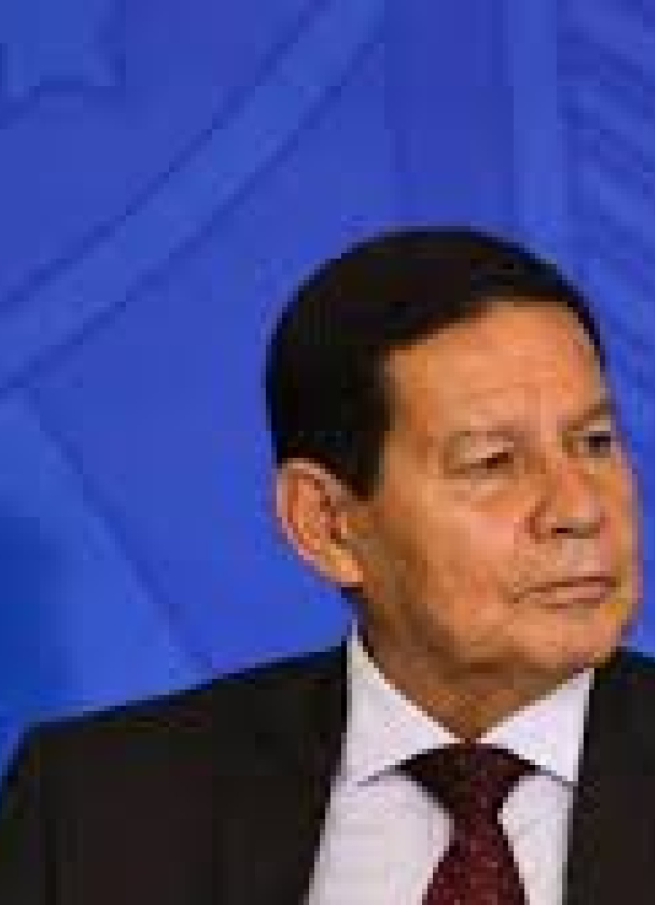 Vice-presidente Hamilton Mourão testa positivo para a Covid-19