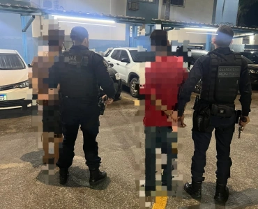 Guarda Municipal detém homem e apreende adolescente por tráfico de drogas no Bairro Planalto