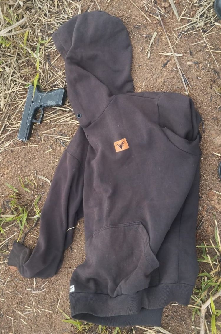 NOVA SERRANA/MG – POLÍCIA MILITAR PRENDE SUSPEITOS DE ROUBO