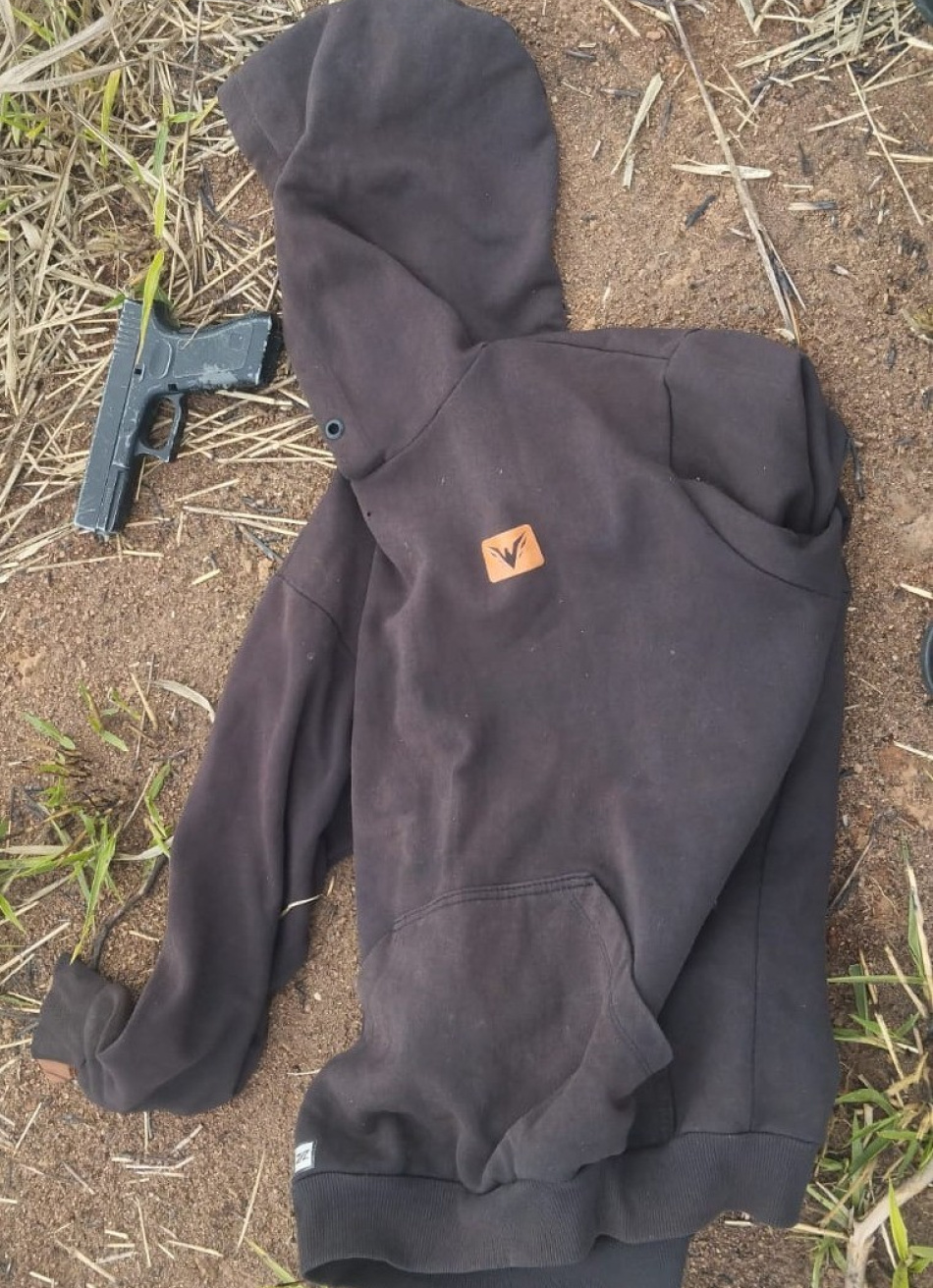 NOVA SERRANA/MG – POLÍCIA MILITAR PRENDE SUSPEITOS DE ROUBO