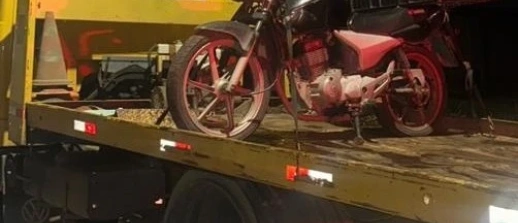 PM evita furto em um estabelecimento comercial, prende dois suspeitos e recupera materiais