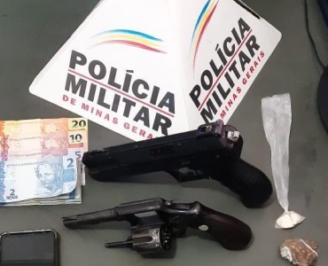 Homem é preso com arma e réplica de pistola durante Operação da Polícia Militar em Bom Despacho