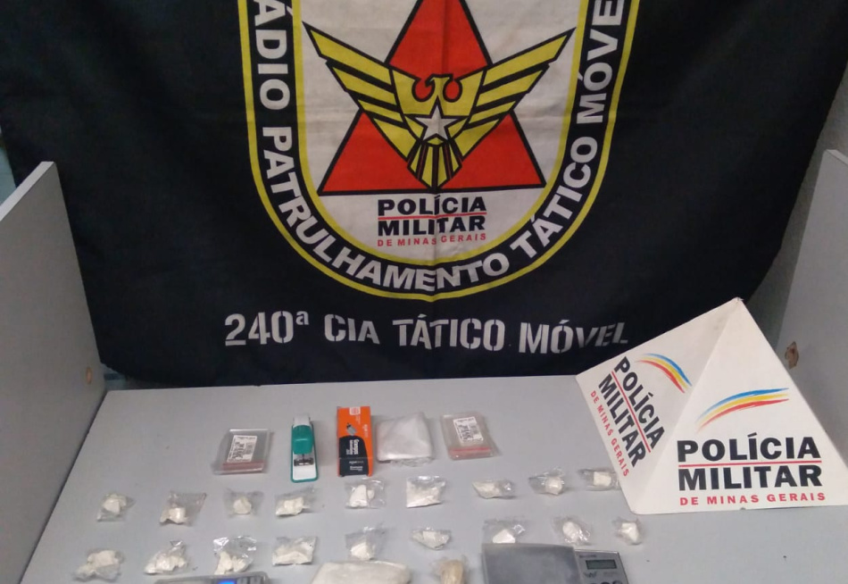 Polícia Militar prendeu dois homens em Divinópolis acusados de tráfico de drogas