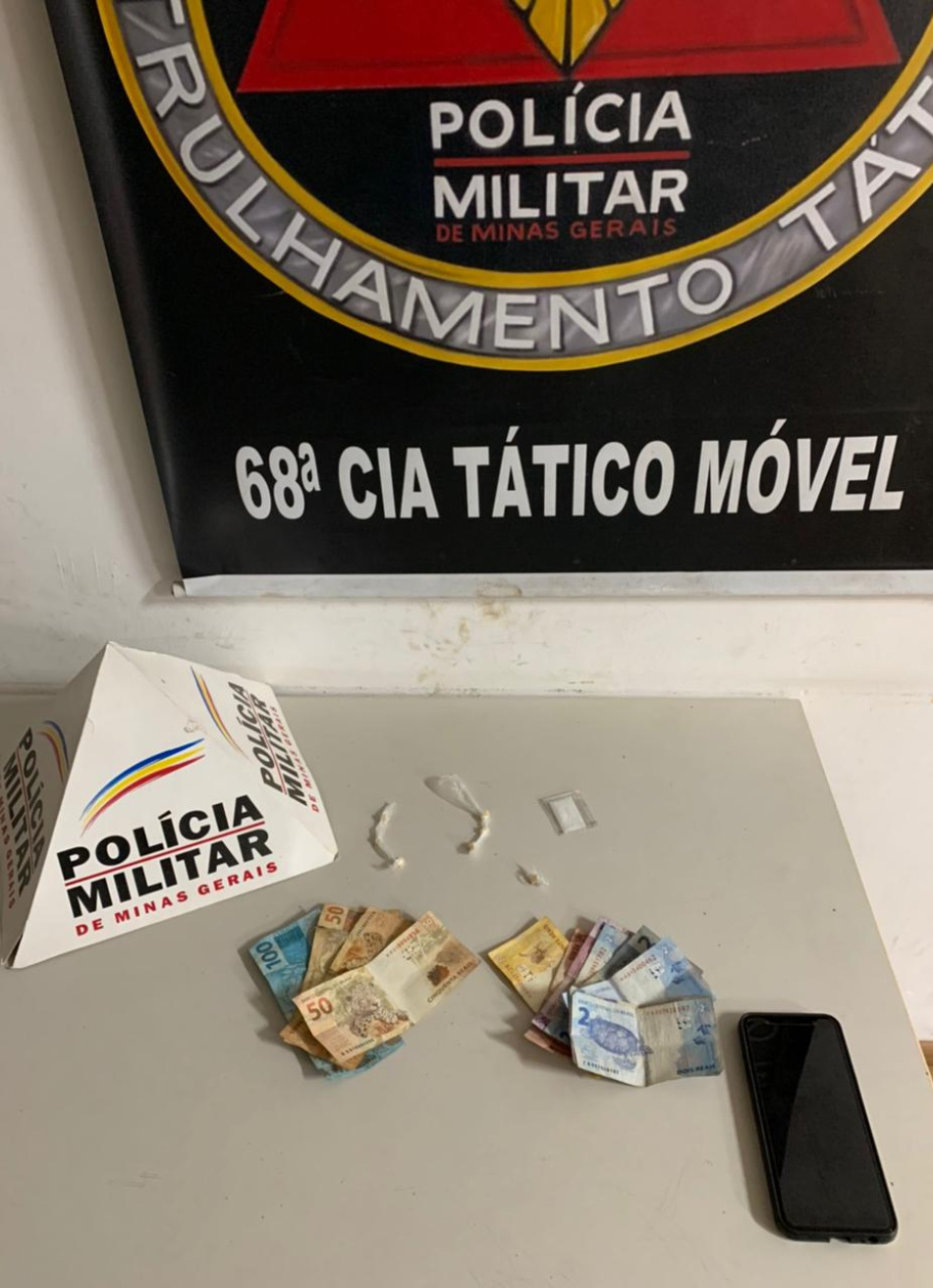 Menor é preso com drogas em Nova Serrana