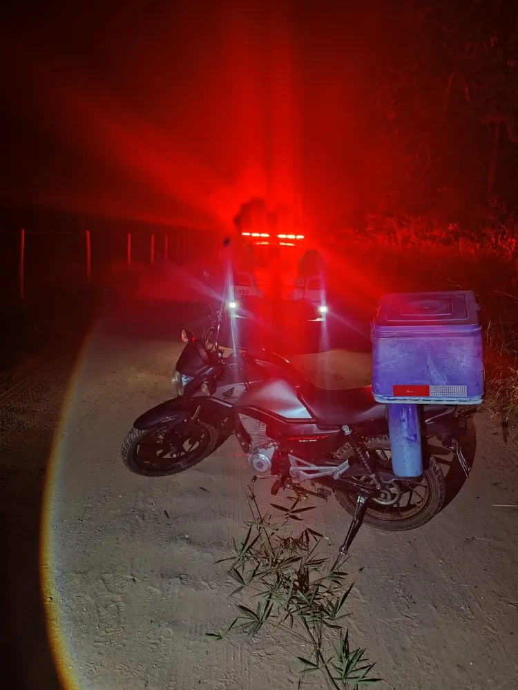São José da Varginha – Motocicleta furtada é localizada escondida às margens da MG-060