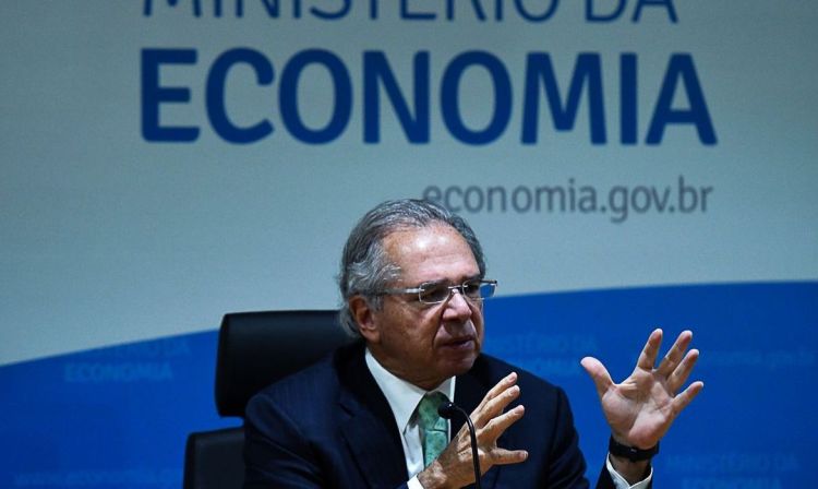 Ministro da Economia afirmou que novo auxílio emergencial só viria com calamidade pública