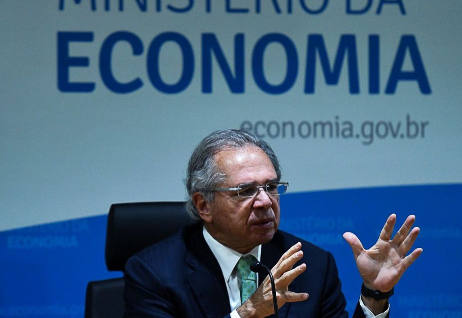 Ministro da Economia afirmou que novo auxílio emergencial só viria com calamidade pública