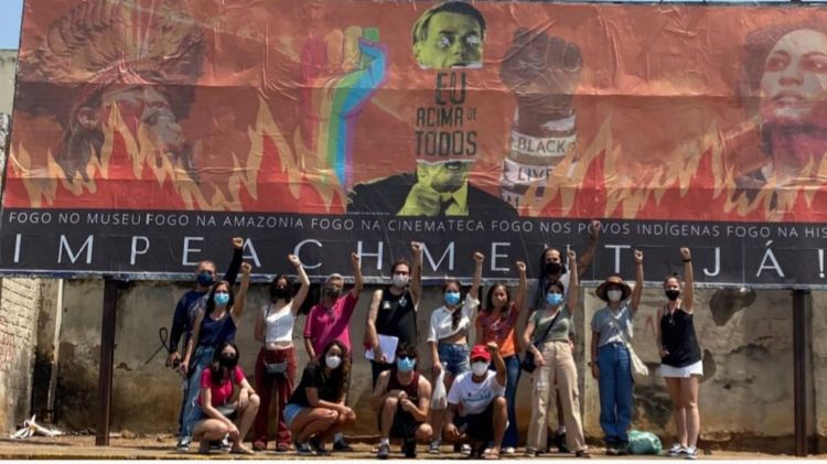 Grupo Resistência Democrática de Pará de Minas se mobiliza para a manifestação do dia 2 de outubro