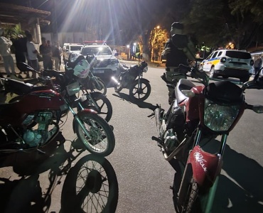 Operação Policial é realizada no distrito de Ascensão e apreende motocicletas irregulares.