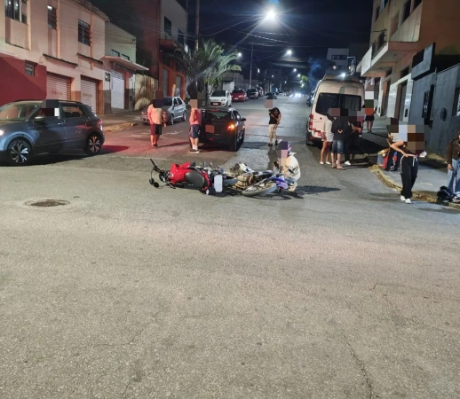 Acidente com vítimas é registrado no bairro Nossa Senhora de Fátima, em Pará de Minas