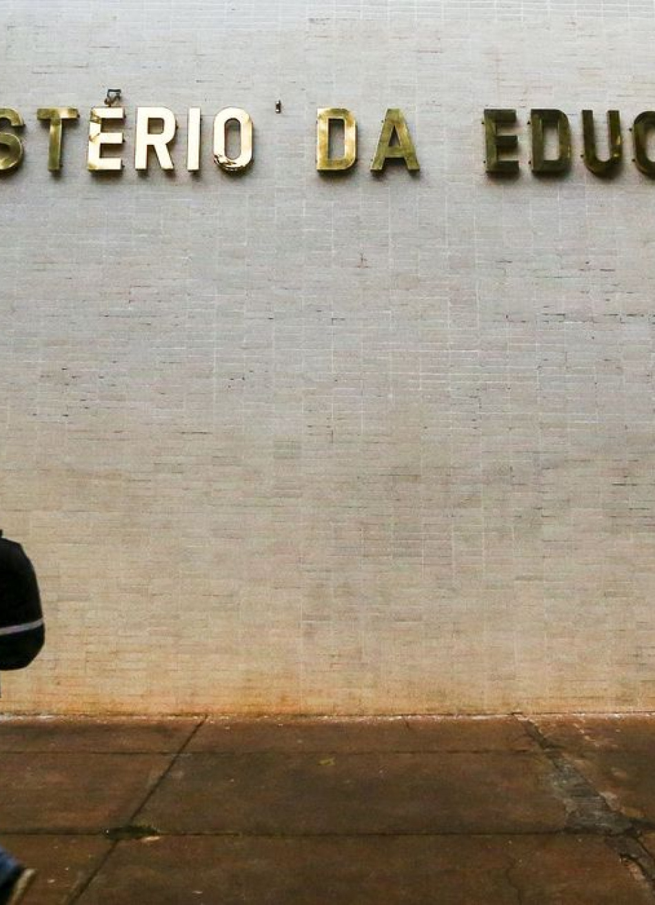 Termina neste sábado o prazo para pedidos de reaplicação do Encceja