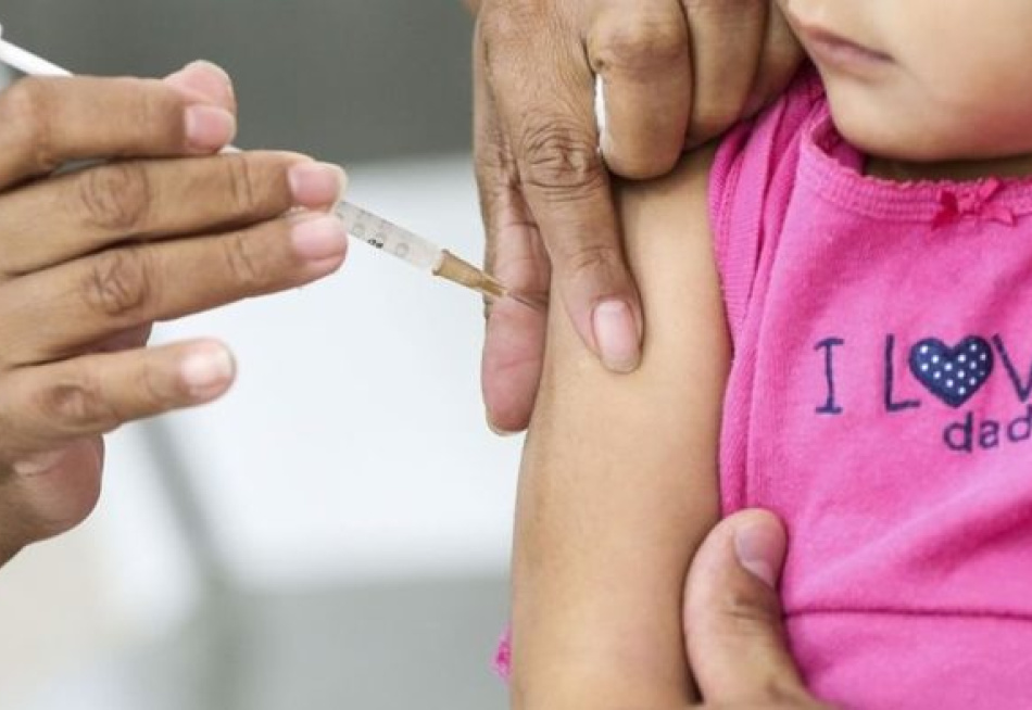 Governo de Minas inicia nesta segunda-feira a distribuição de cerca de 400 mil doses da vacina Coronavac para a imunização de crianças e adolescentes de 6 a 17 anos no estado