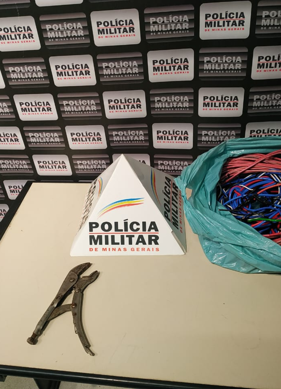 Homem é preso em Divinópolis depois de tentar cometer um furto em uma residência