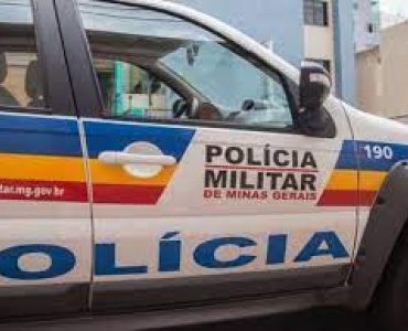 Polícia Militar recupera cadelinha de estimação levada por um homem no centro de Pará de Minas