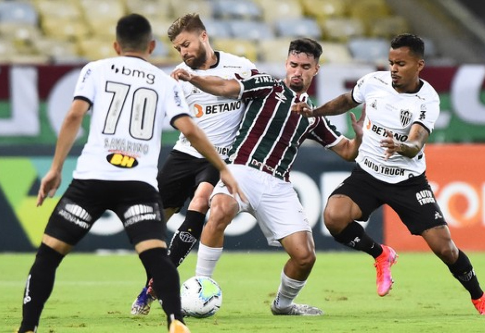 Atlético não se aproveita do tropeço dos concorrentes e apenas empata com o Fluminense