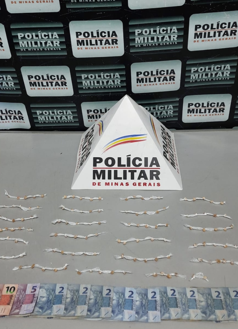 Menor de 15 anos é apreendido no bairro São Paulo com 122 pedras de crack e R$ 37,00 em dinheiro
