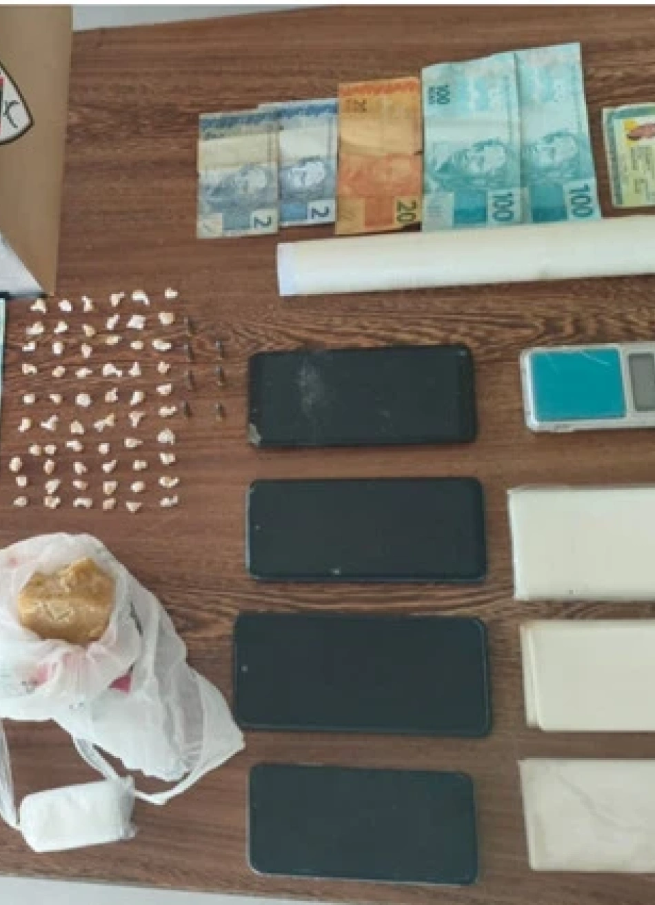 PMMG prende dois suspeitos por tráfico de drogas e apreende munições em Perdigão