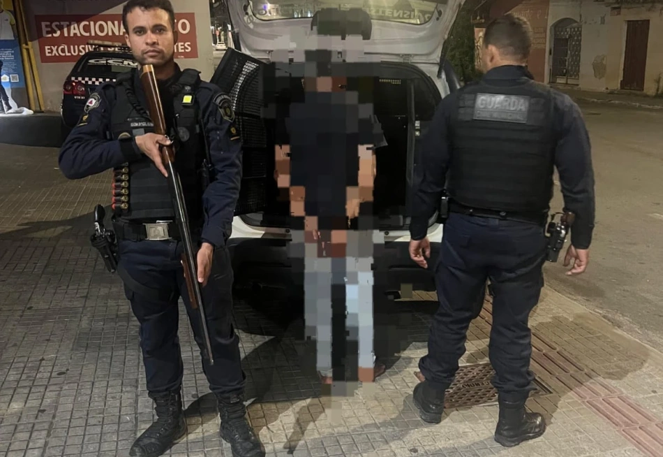 GCM cumpre mandado de prisão durante patrulhamento no centro