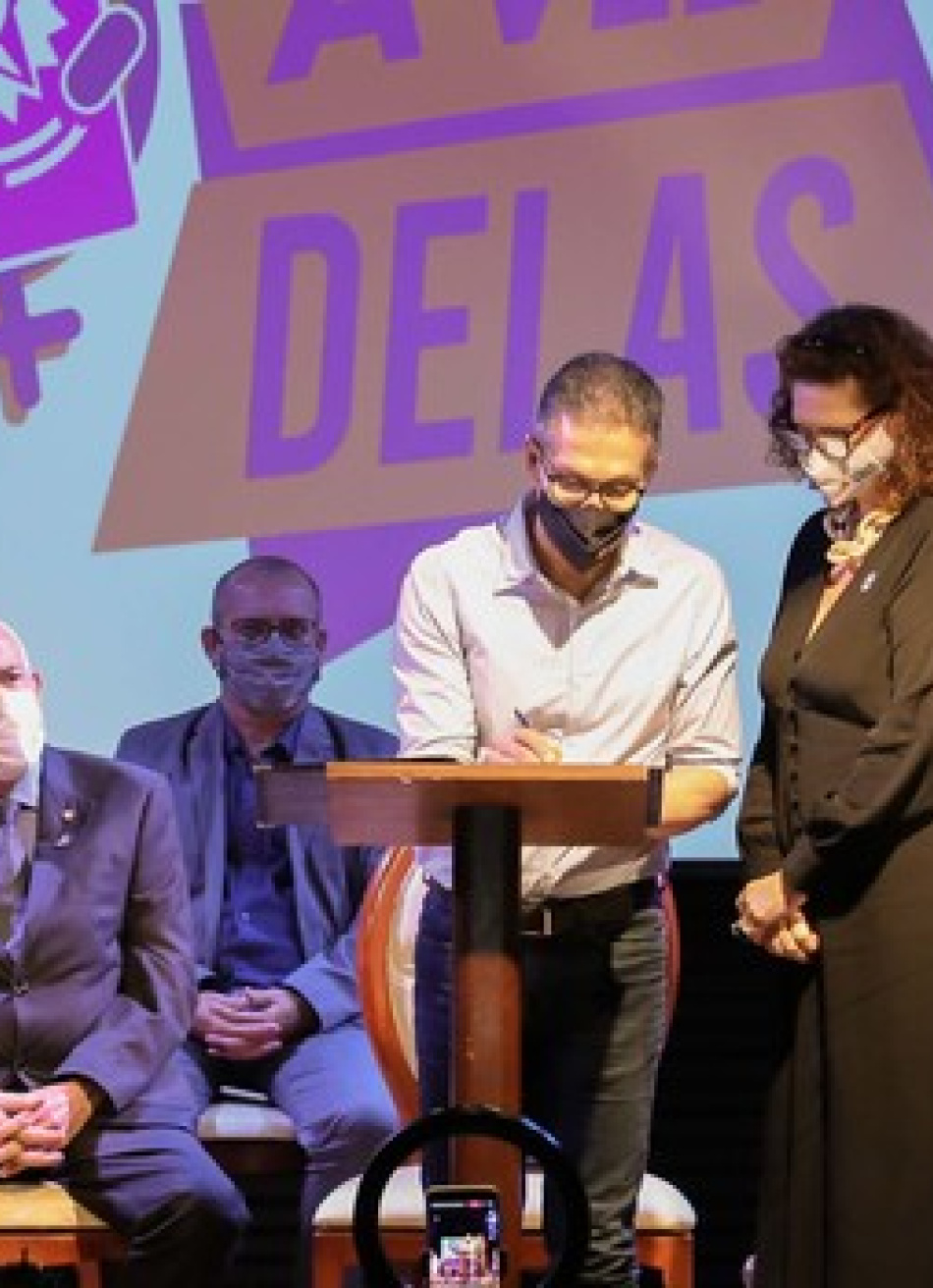 Governo de Minas Gerais lança banco de vagas para mulheres vítimas de violência