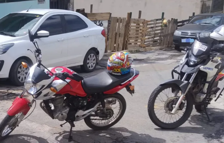 Polícia Militar apreende motocicleta com indícios de clonagem em Nova Serrana