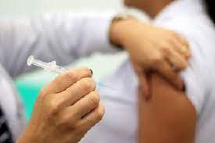 População em geral de Pará de Minas com 57 anos recebe nesta quinta-feira a primeira dose da vacina contra a Covid-19
