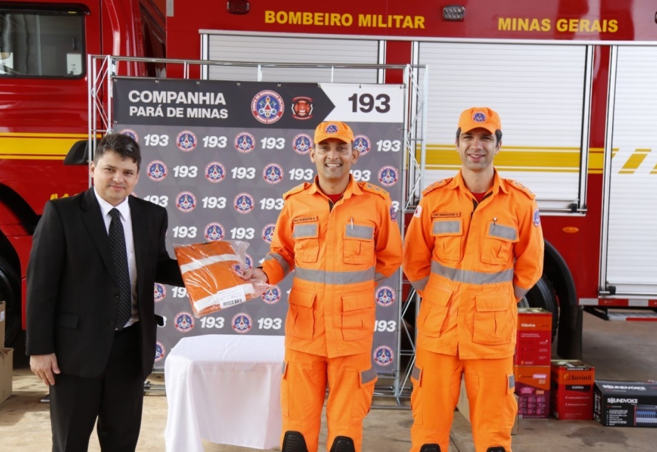 Corpo de Bombeiros de Pará de Minas recebe novos equipamentos adquiridos com verbas da Justiça