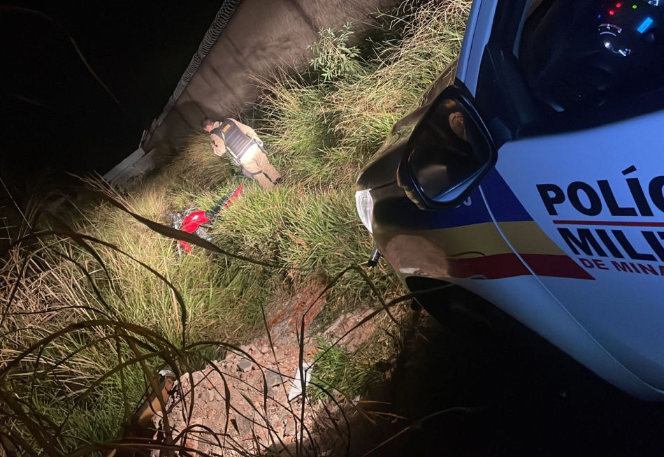 Moto com queixa de furto é localizada pela PM no bairro Providência.