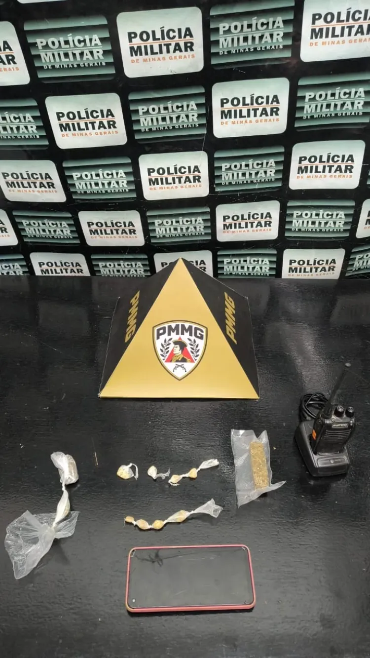 Polícia Militar apreende drogas durante ação no bairro São Cristóvão