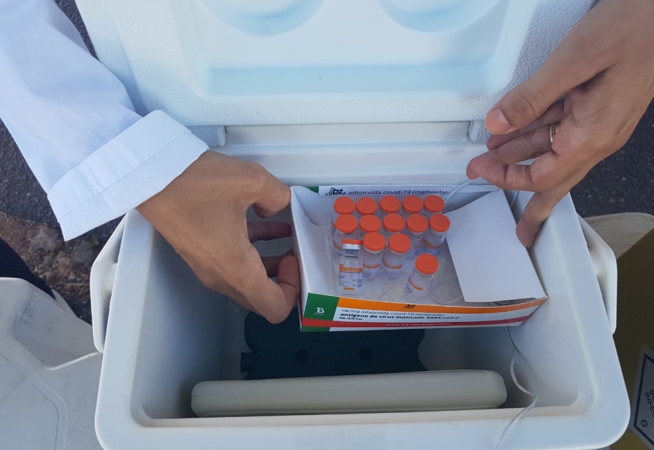 Secretaria de Estado de Saúde de Minas Gerais informou que recebeu do Ministério da Saúde 577.480 doses da vacina da Coronavac
