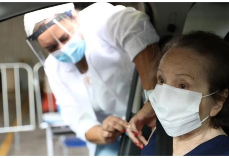 Idosos de 87 anos serão vacinados em Pará de Minas nesta quarta-feira no sistema drive-thru